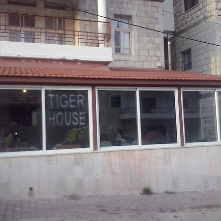 Tiger House Guest House Bcharré Kültér fotó