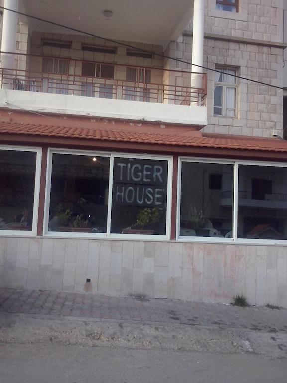 Tiger House Guest House Bcharré Kültér fotó