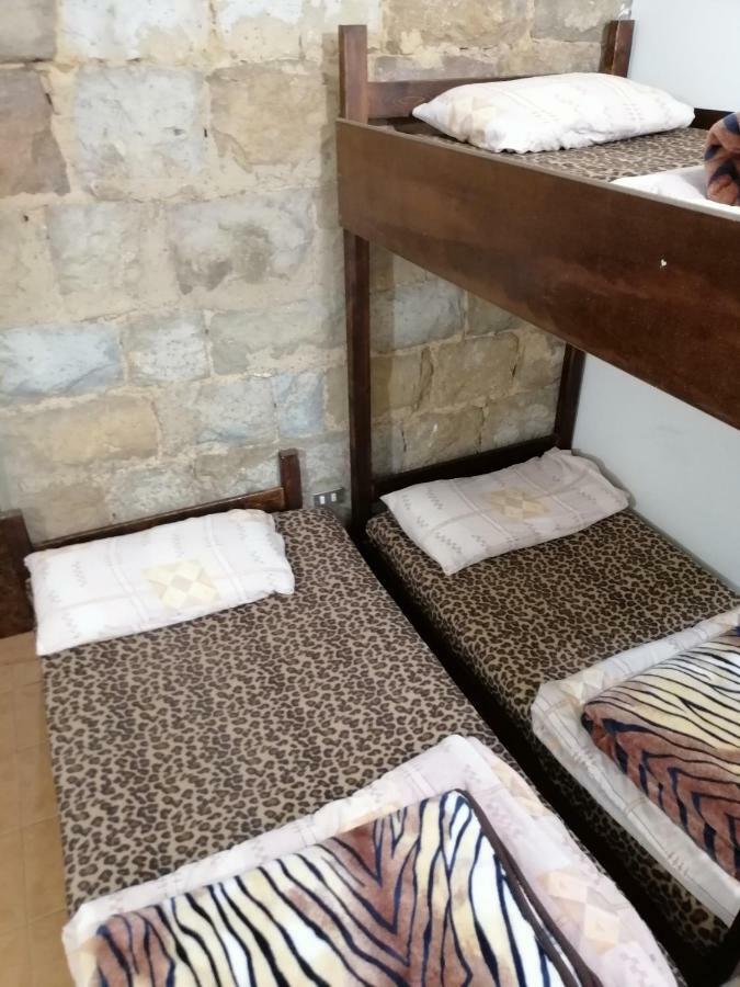 Tiger House Guest House Bcharré Kültér fotó